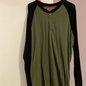 LuLaRoe Mark Tee Medium